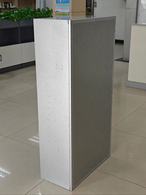 Professionele laminaire stroomafdekking met zuiveringsgraad 100 graad ISO14644-1 Standaard en filterdoeltreffendheid ≥ 99,99%